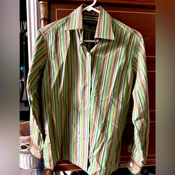 liz logue - Picture 1 of 2